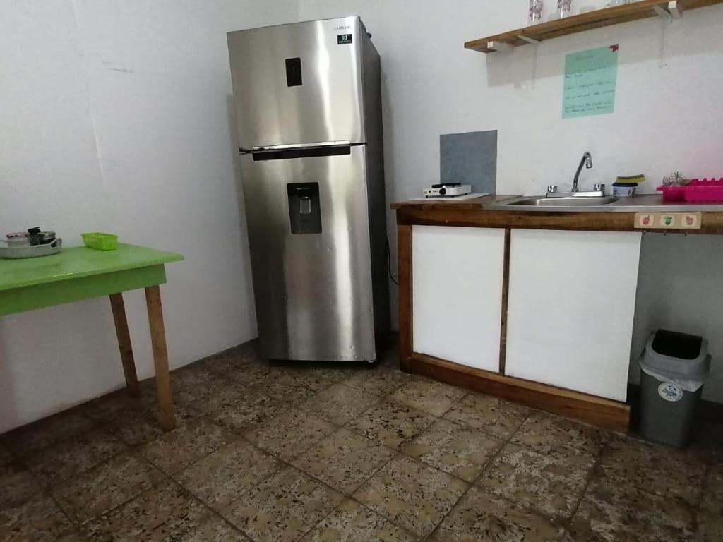 Magica flores Apartamento Cahuita Exterior foto